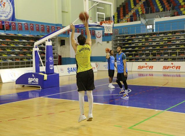 Haliliye basketbol takımı yeni sezona hazır