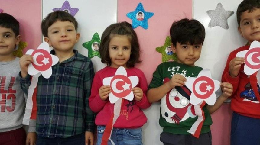 Anasınıfı öğrencilerinin ilk 29 Ekim Cumhuriyet Bayramı heyecanı