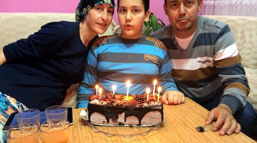 14 yaşında &ouml;len oğluna yazdığı mektup duygulandırdı