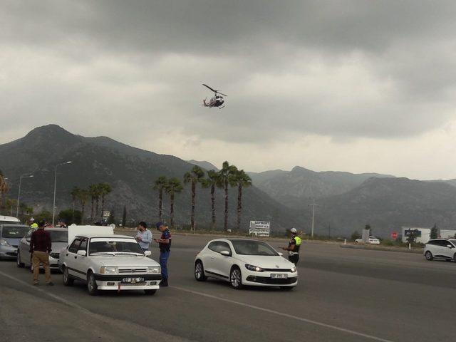 Antalya’da trafikte havadan ve karadan eş zamanlı kontrol