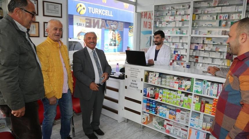 Başkan &Ouml;zkan esnaf ziyaretlerine devam ediyor