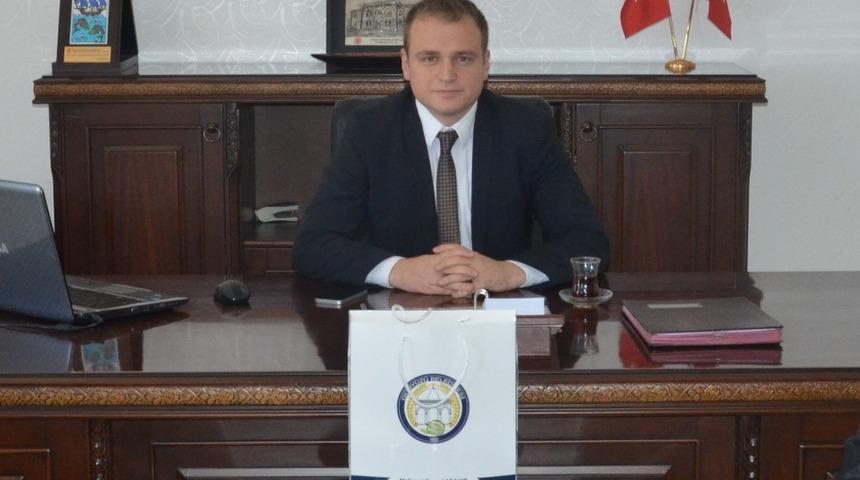 G&uuml;ny&uuml;z&uuml; Kaymakamı &Ouml;mer &Ouml;v&uuml;n&ccedil; Koşansu g&ouml;reve başladı