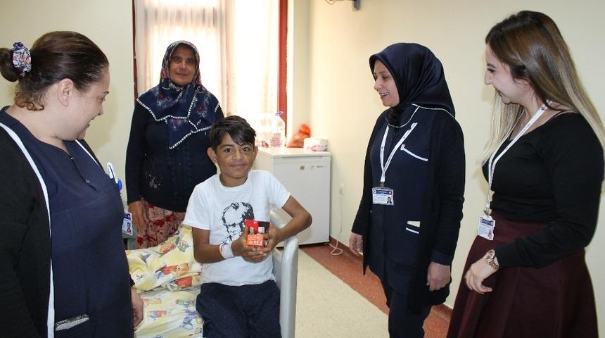 GAÜN Hastanesi “Hasta Hakları Günü”nde hastaları unutmadı