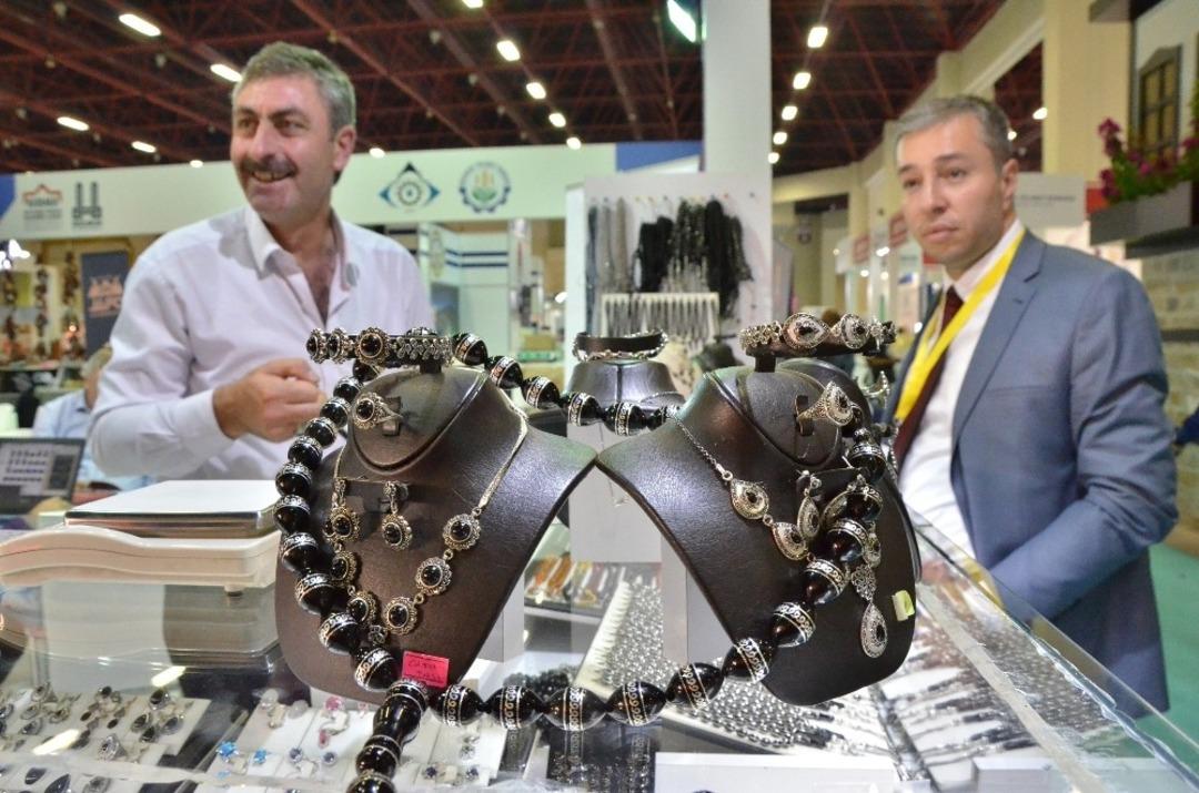 Erzurum Y&ouml;rex&rsquo;e renk katıyor