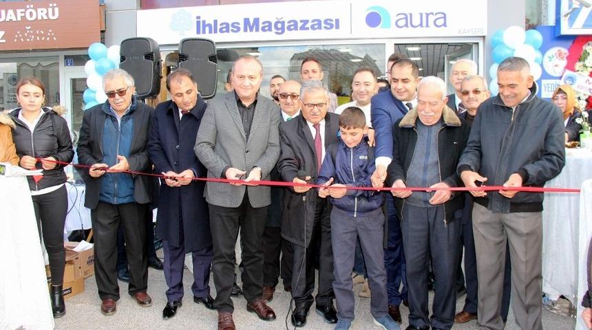 Türkiye Gazetesi ile İhlas Mağazası Kayseri Temsilciliği dualarla açıldı