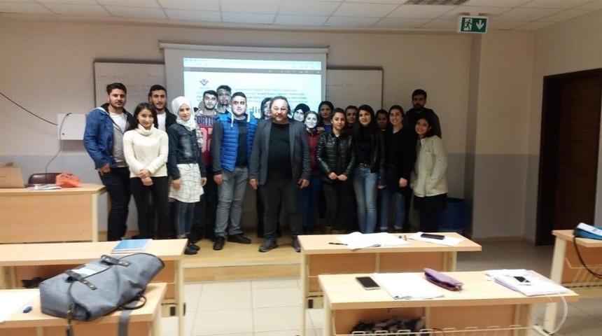 BE&Uuml;&rsquo;de İngilizce kursu verilmeye başladı