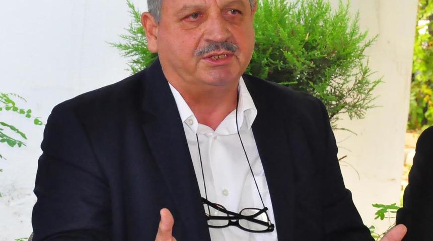 İzmir'de, CHP'den belediye başkanlığı aday adaylıklarına 337 başvuru