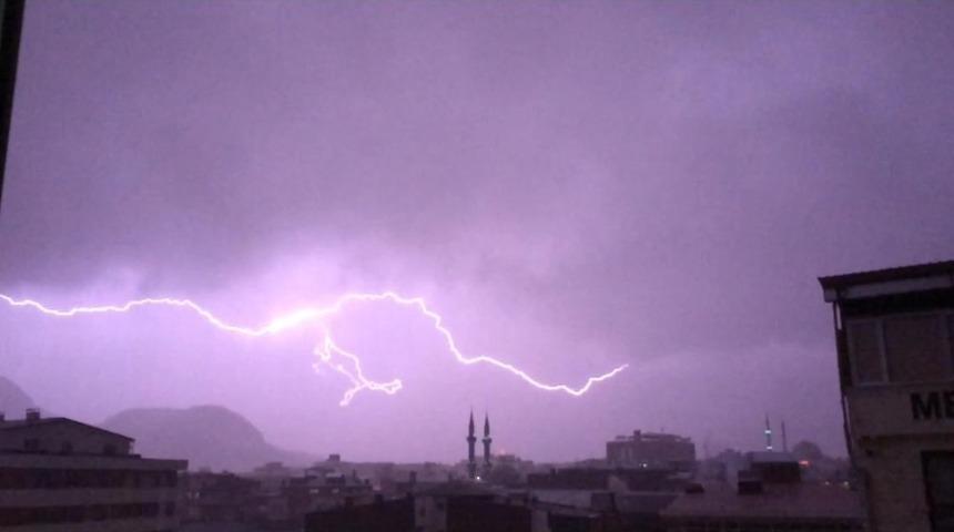 Van&rsquo;da dolu s&uuml;rprizi