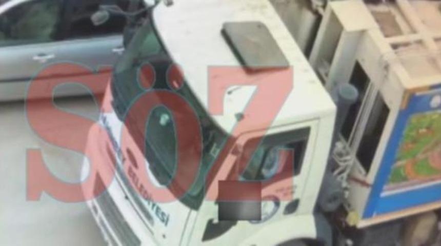 Çöp kamyonu şoförünün mastürbasyon skandalı!