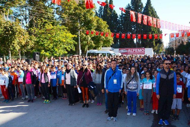 Torbalı cumhuriyet için koştu