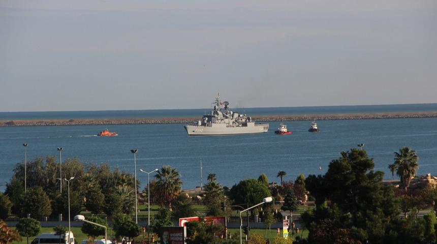 TCG Fatih Fırkateyni 29 Ekim kutlamaları için Samsun'da