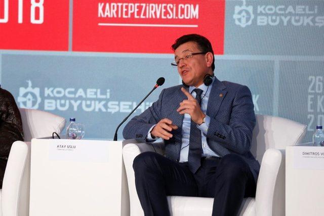 Kartepe Zirvesi’nde göç ve mültecilik tartışıldı