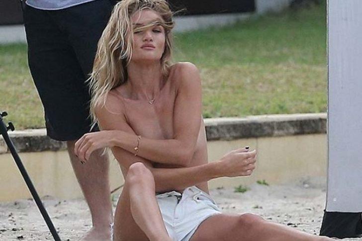 'Reklam için' soyundu G4