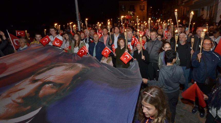 Fo&ccedil;a, 29 Ekim coşkusuna hazır