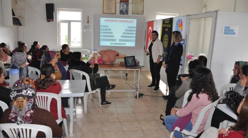 Tekstil işçileri meme kanseri konusunda bilgilendirildi