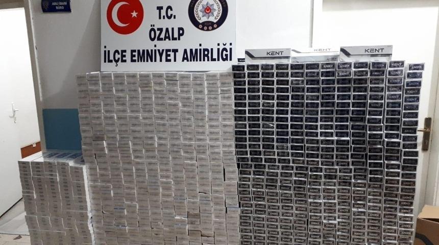Van&rsquo;da 9 bin 430 paket ka&ccedil;ak sigara ele ge&ccedil;irildi
