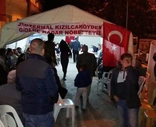 Aydın MHP, Kızılcaköy sakinlerini ziyaret etti