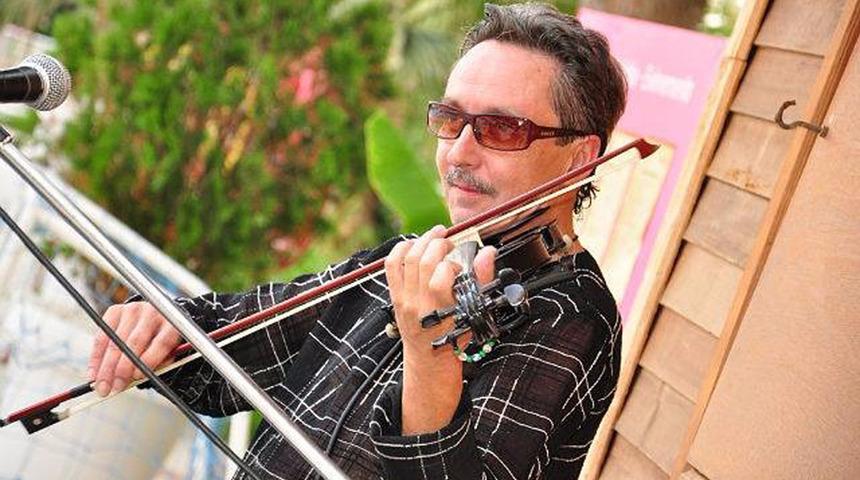 İğrenç olay! Evli öğretmen 13 yaşındaki kız öğrencisiyle...