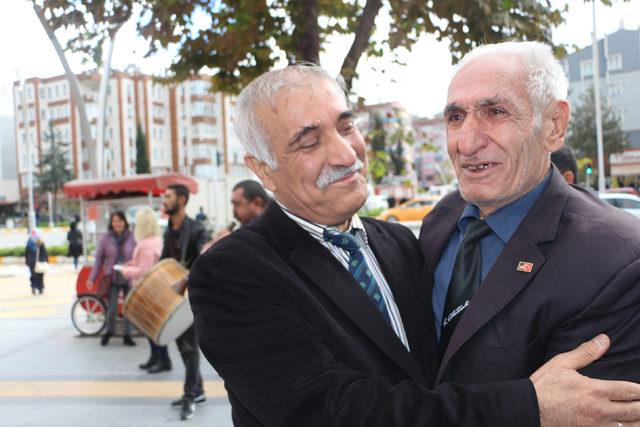 Emekli polisin Cumhuriyet coşkusu