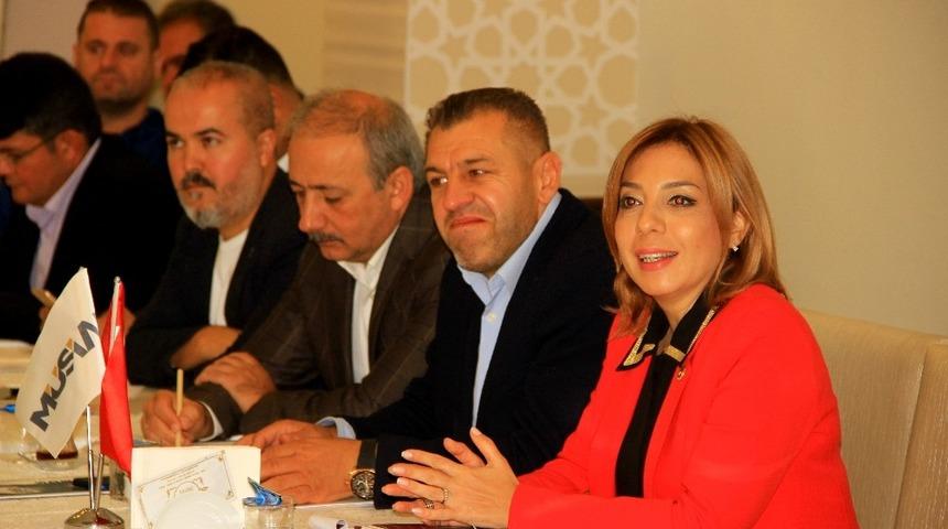 Bayhan&rsquo;dan işadamlarına M&Uuml;SİAD Expo&rsquo;ya davet