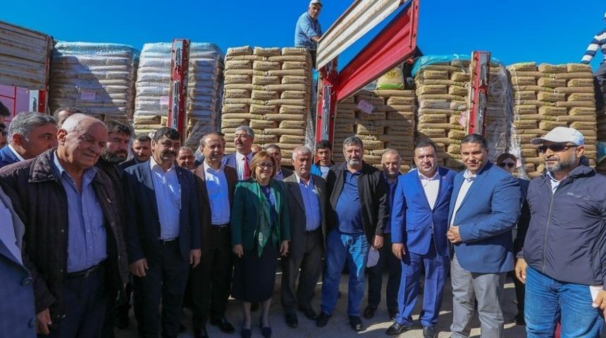 Oğuzeli &ccedil;ift&ccedil;isine arpa ve buğday tohumu dağıtıldı