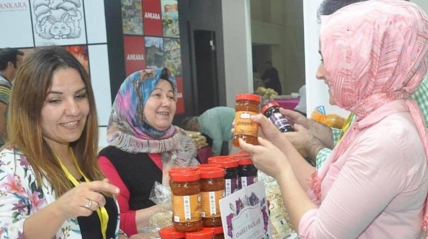 Y&Ouml;REX Fuarı&rsquo;nda Anadolu bacılarına b&uuml;y&uuml;k ilgi