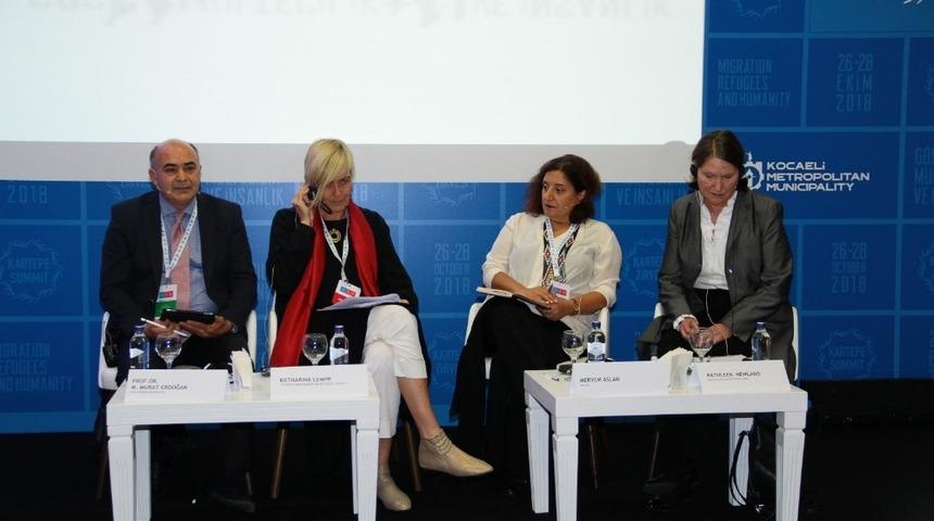 G&ouml;&ccedil; ve m&uuml;ltecilik Kartepe Zirvesi&rsquo;nde ele alındı