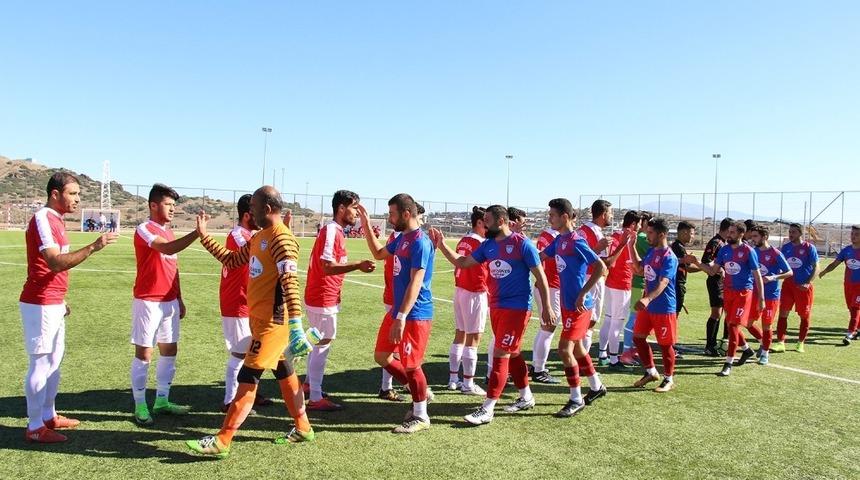 Kulaspor evinde Koca&ccedil;eşmespor&rsquo;u farklı ge&ccedil;ti