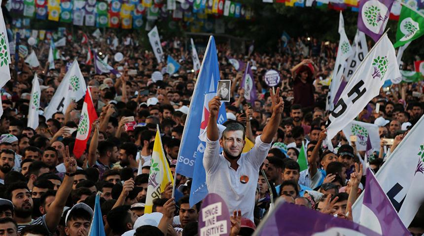 Ankara'da HDP'ye operasyon!