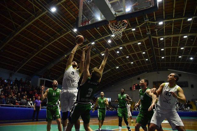 Potada Manisa derbisi Manisa Büyükşehir’in: 73-70