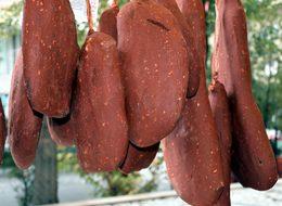 Kayseri'de 8 ayda 350 ton pastırma, 2 bin 260 ton sucuk üretildi