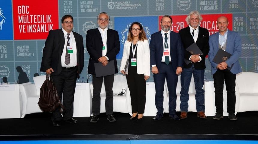 Kartepe Zirvesi&rsquo;nde yerel y&ouml;netimlerin etkisi tartışılıyor