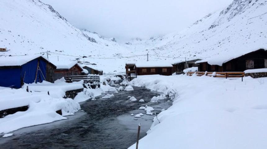 Valilikten çok kritik uyarı: Karda mahsur kalmamak adına...