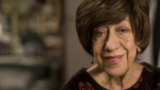 56. sanat yılını kutlayan Ayşen Gruda: Cumhuriyet'e sımsıkı yapışın