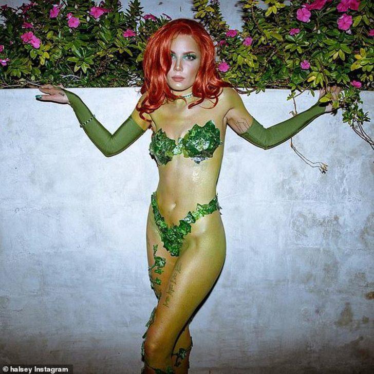 Zehirli Sarmaşık kostümüyle partiye damga vurdu G3