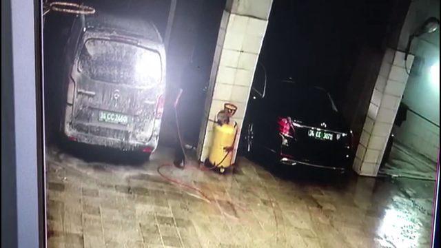 Suudi Başkonsolosluğu'na ait araçların oto yıkamacıdaki görüntülüleri
