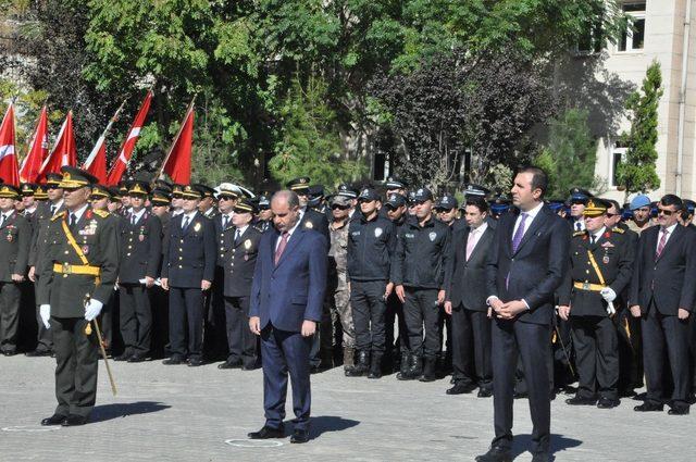 Şırnak’ta 29 Ekim Cumhuriyet Bayramı töreni