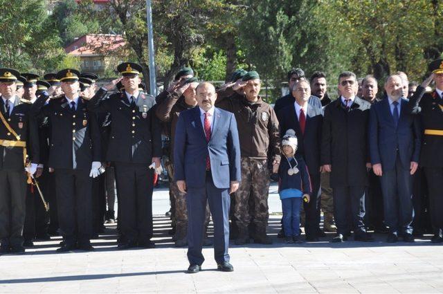 Bitlis’te 29 Ekim Cumhuriyet Bayramı