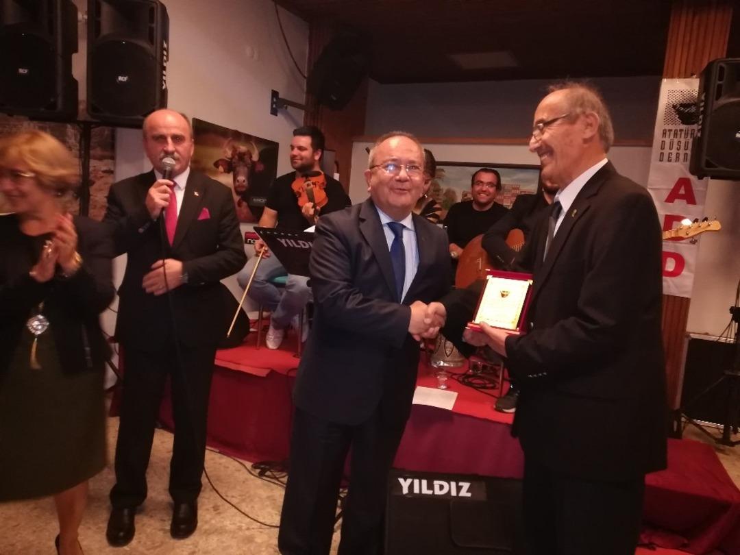 &Ccedil;aycuma&rsquo;da &rsquo;Geleneksel Cumhuriyet Yemeği Gecesi&rsquo; yapıldı