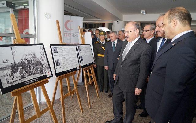 Kızılay’dan“Dünden Bugüne” fotoğraf sergisi