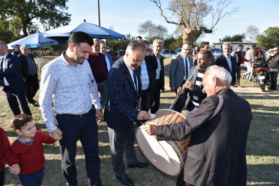 Rahvan atları, &lsquo;Cumhuriyet Kupası&rsquo; i&ccedil;in yarıştı