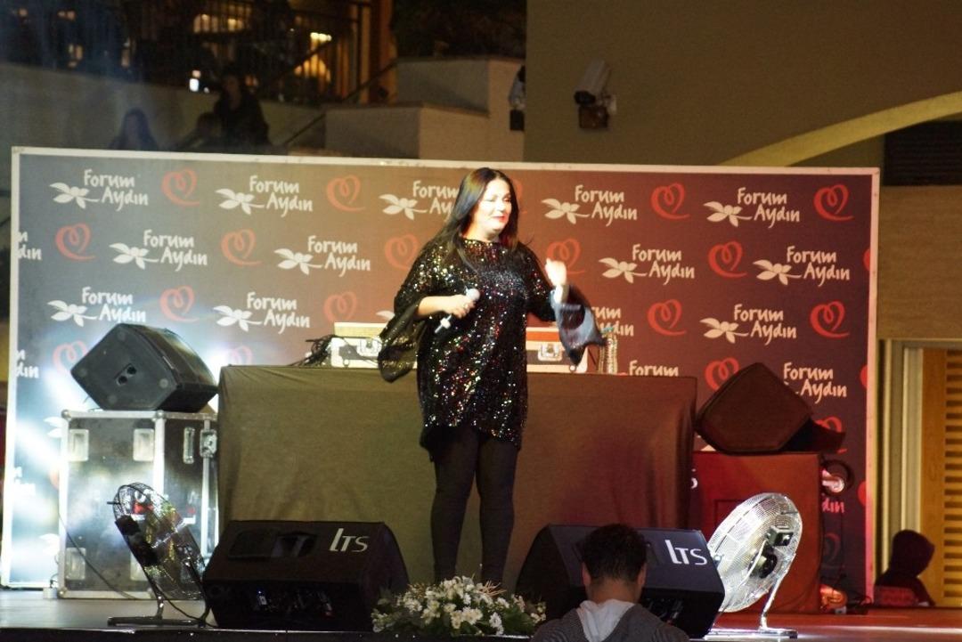 Forum Aydın&rsquo;da İzel coşkusu