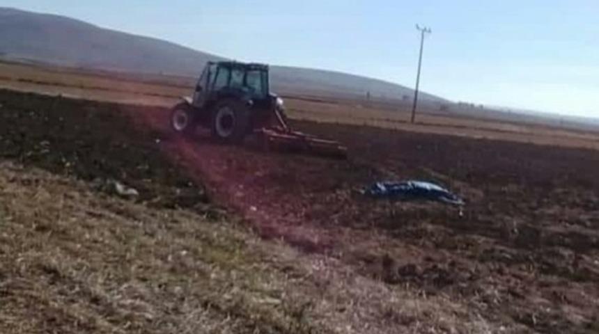Altıntaş’ta traktör kazası: 1 ölü
