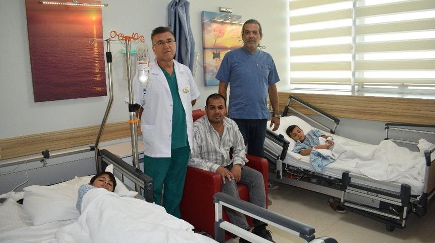 Suriyeli kardeşlerin s&uuml;nnet hayali Anka&rsquo;da ger&ccedil;ekleşti