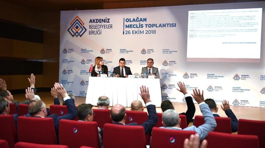 AKBB&rsquo;de &uuml;ye sayısı 74&rsquo;e &ccedil;ıktı