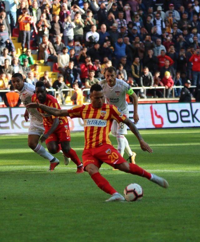 Chery, DG Sivassporlu Ziya’yı ters köşeye yatırdı 1