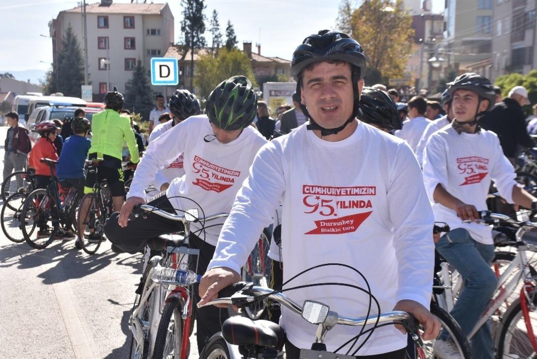 Bisikletli Cumhuriyet Bayramı kutlaması