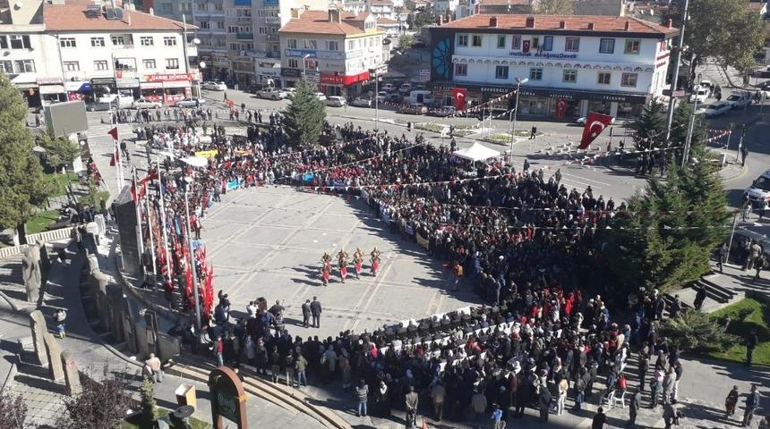 Develi de Cumhuriyet Bayramı Coşkuyla Kutlandı