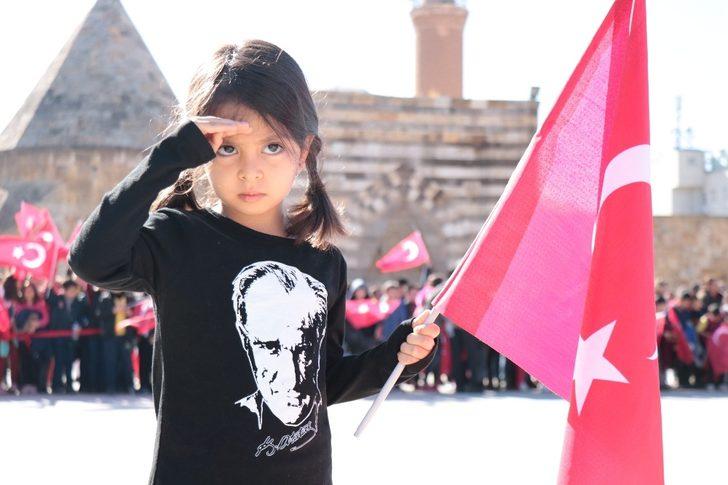 Kırşehir’de Cumhuriyet Bayramı Kutlamalarına Büyük İlgi G2