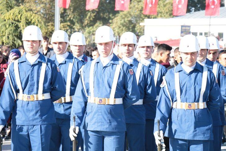 Kırşehir’de Cumhuriyet Bayramı Kutlamalarına Büyük İlgi G3